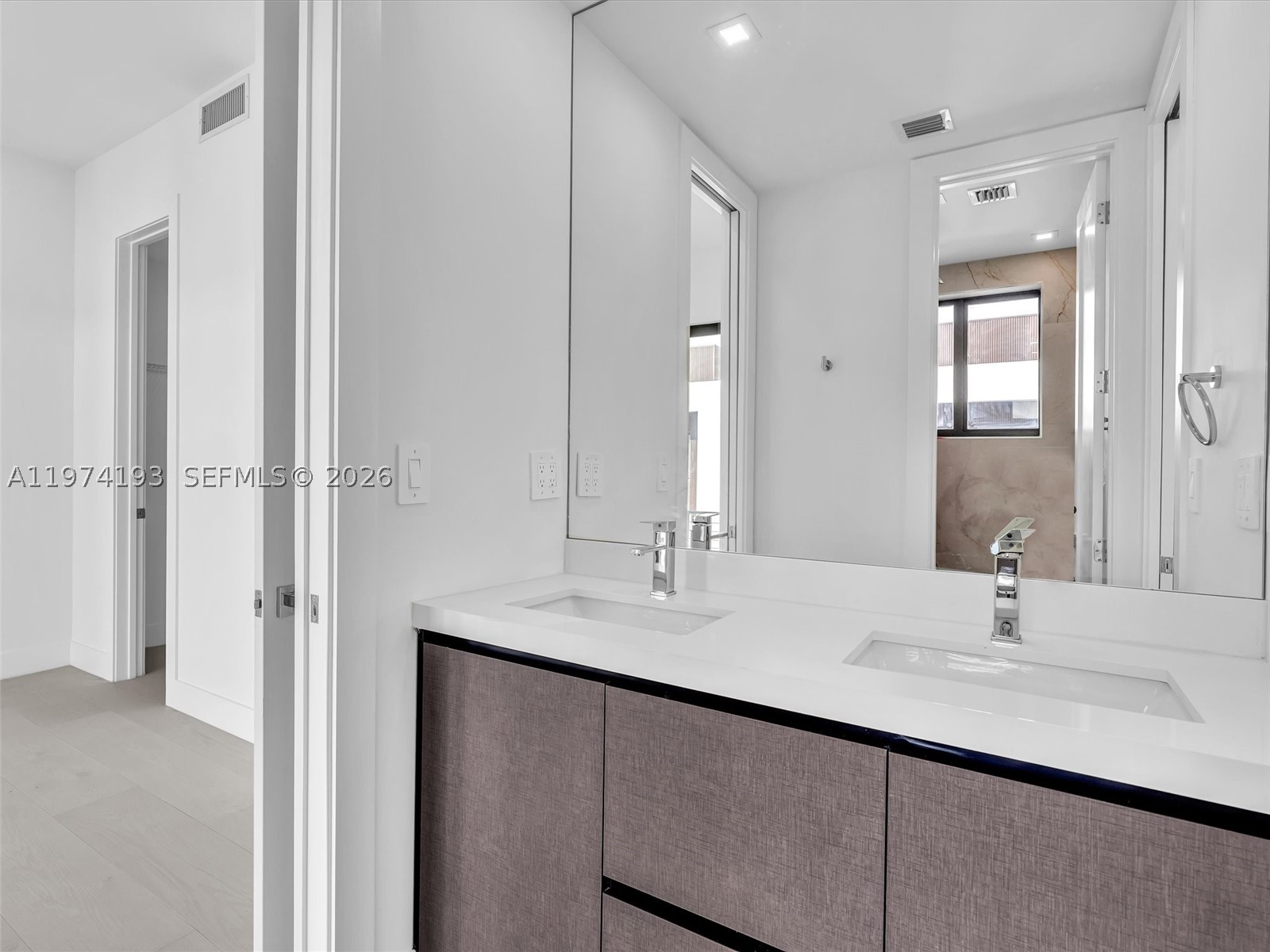 H20 DANIA BEACH - Residential