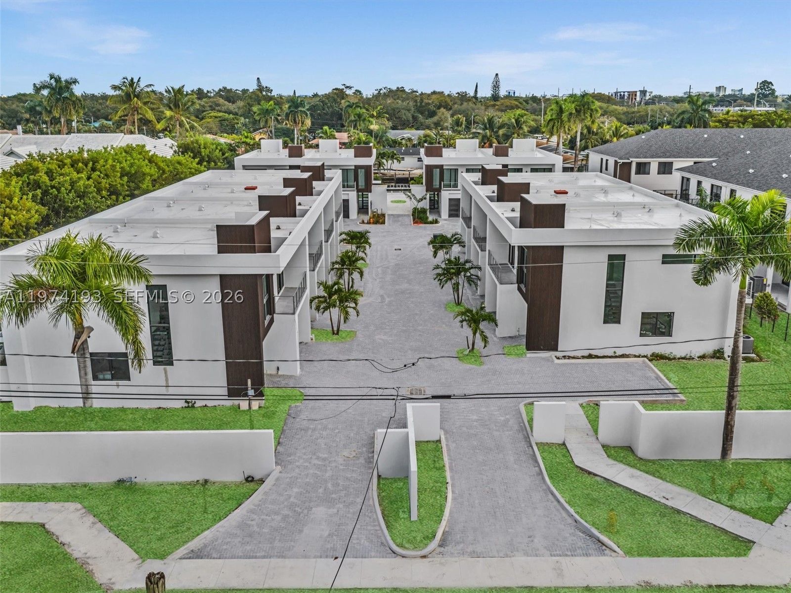 H20 DANIA BEACH - Residential