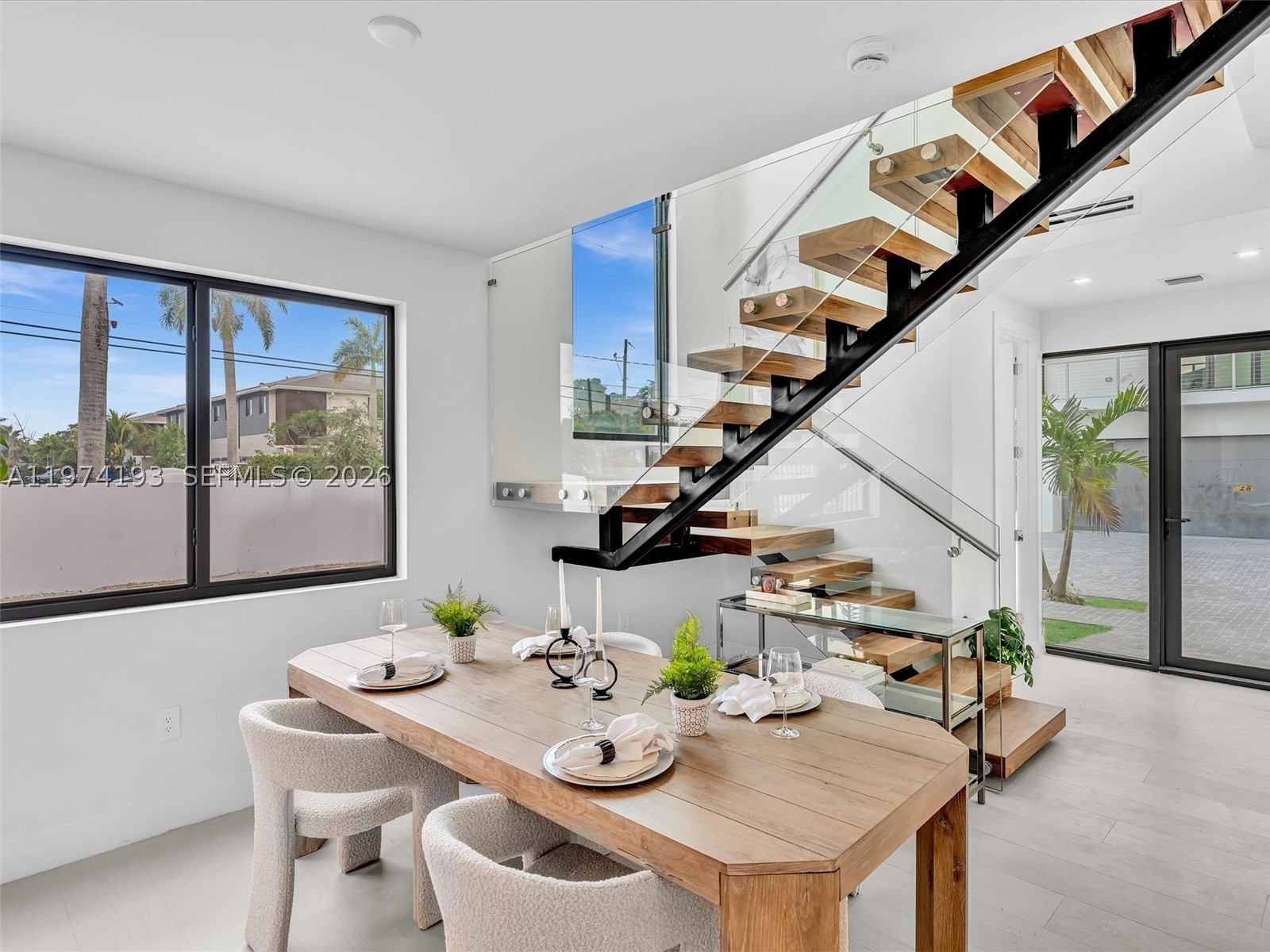 H20 DANIA BEACH - Residential