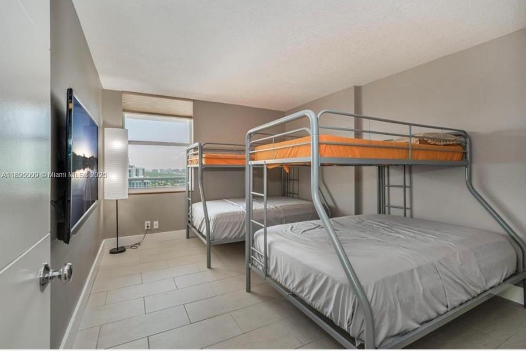 BERKLEY SOUTH CONDO - Residential