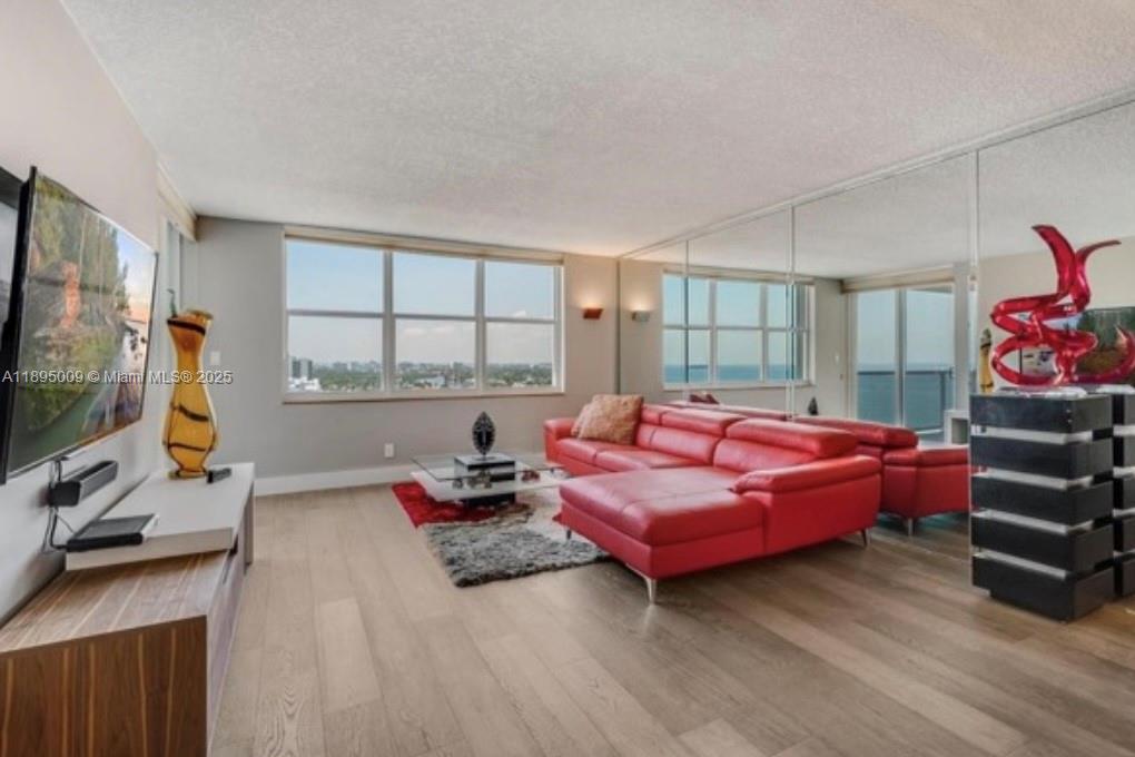 BERKLEY SOUTH CONDO - Residential
