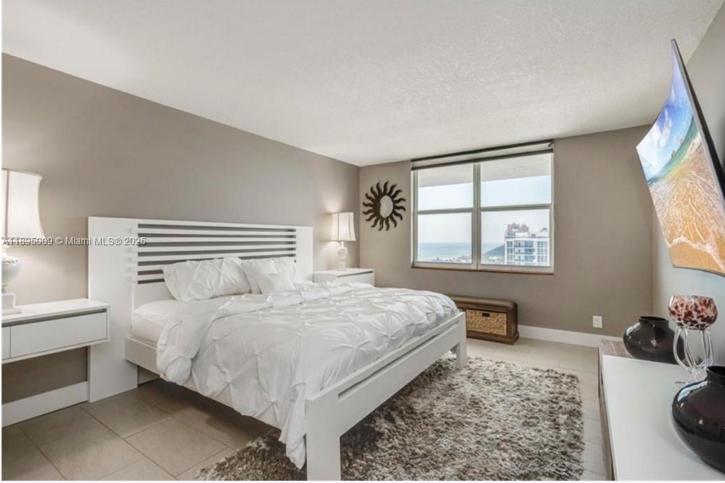BERKLEY SOUTH CONDO - Residential