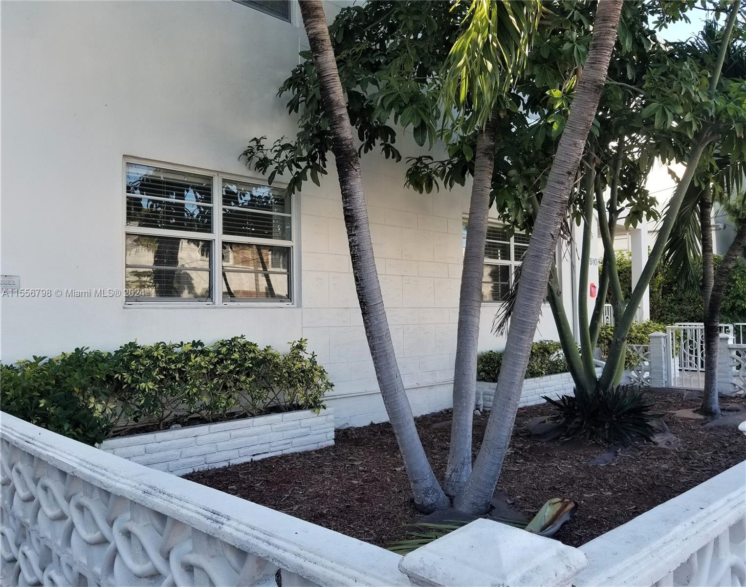 THE CARLYLE ON 75TH STREE - Residential Lease