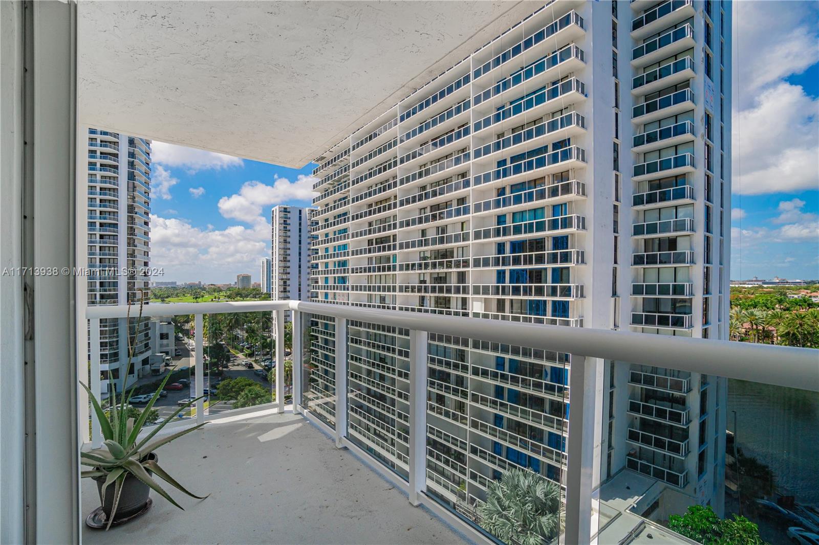 WATERVIEW CONDO - Residential