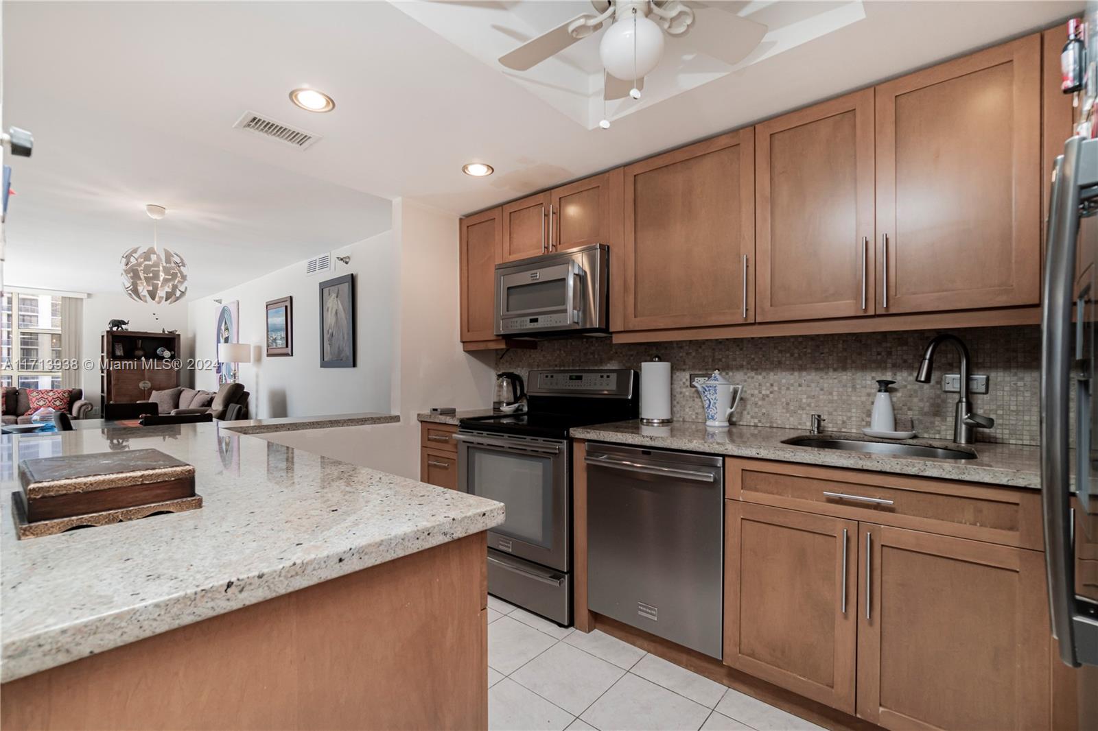 WATERVIEW CONDO - Residential
