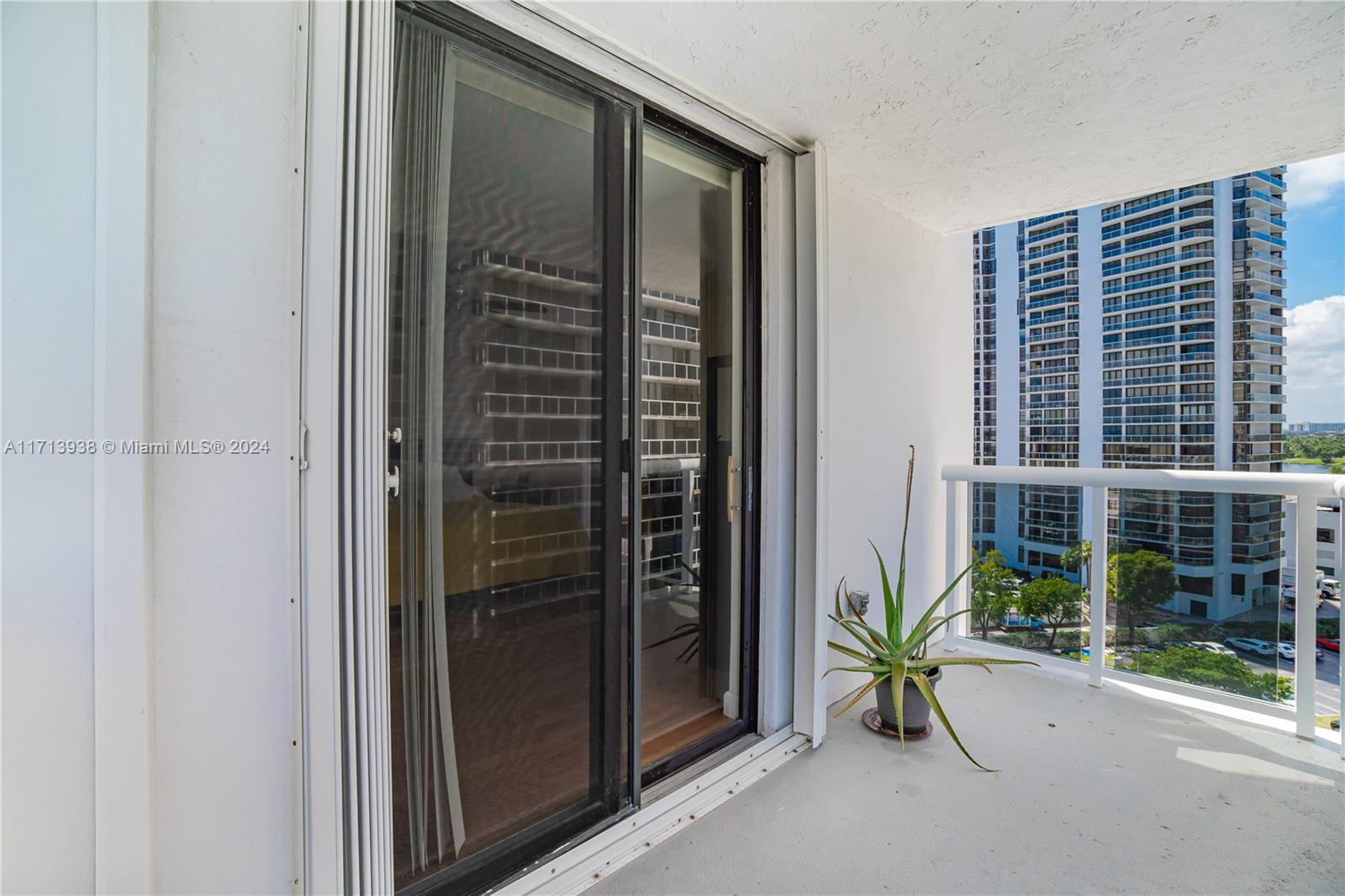 WATERVIEW CONDO - Residential