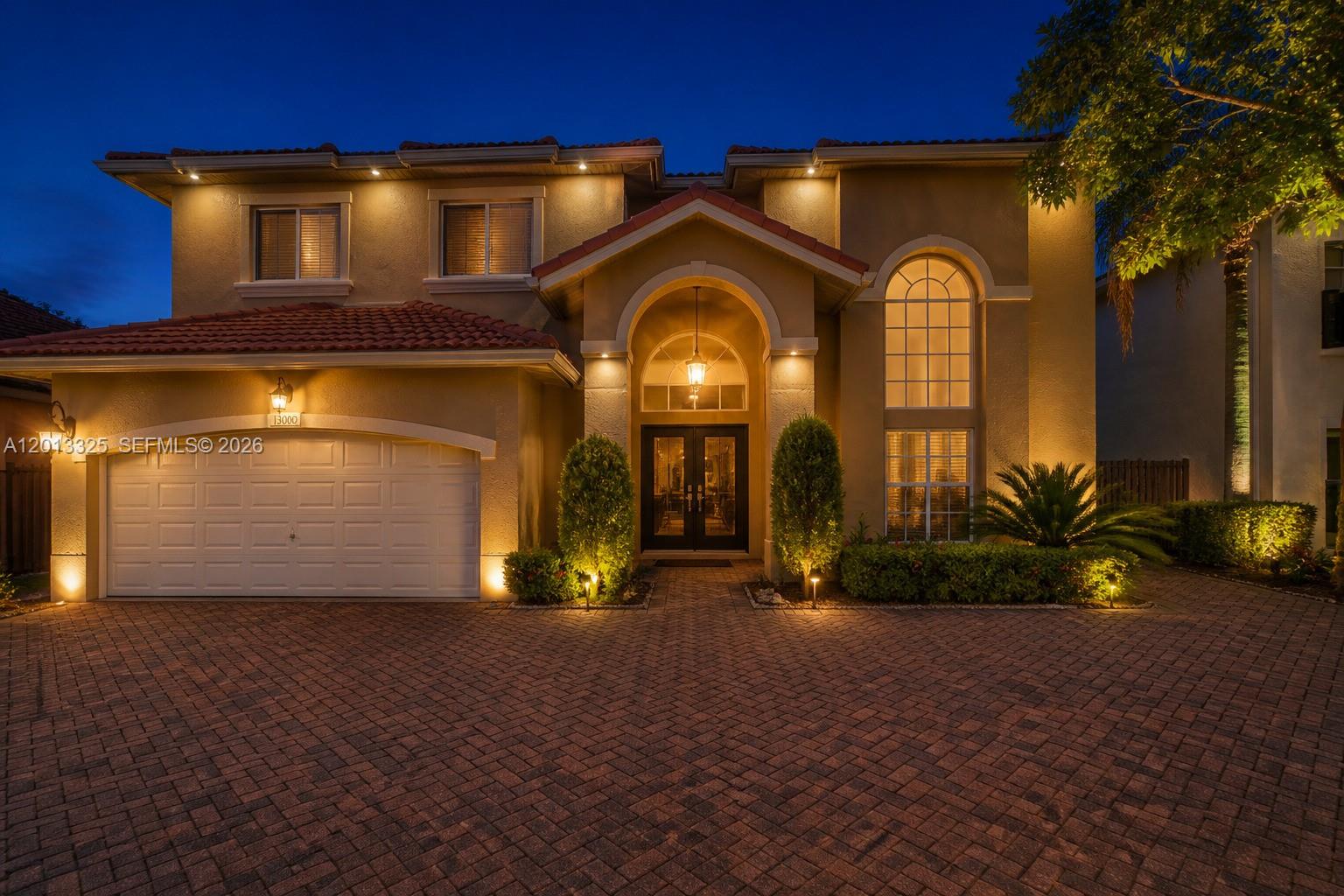 TWIN LAKE SHORES EAST - Residential