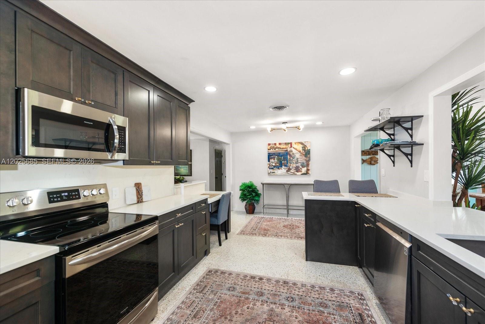 CALOOSA VIEW - Residential