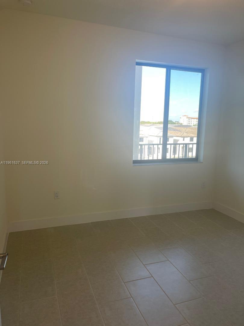 Urbana at Doral - Residential