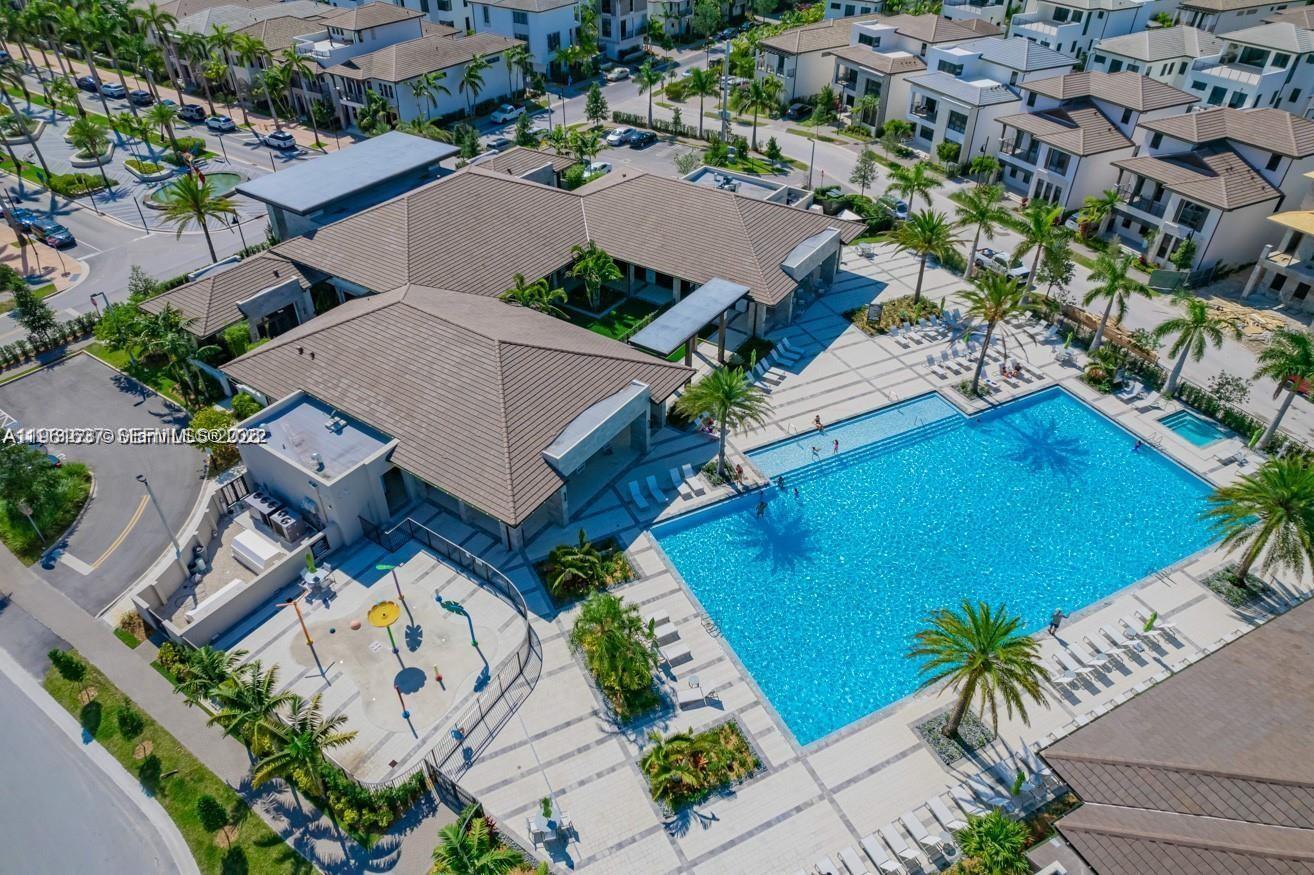 Fantastic Unit in Urbana 3 in Downtown Doral. Modern 3 bedrooms/2 bath in the Exclusive Master-Planned Community of Urbana by Lennar. Features Open Kitchen Concept, Modern Cabinetry, Quartz Countertops, Island, Stainless Steel Appliances, Impact Windows and Door. Residents have exclusive access to enjoy Resort-Style amenities: Grand Clubhouse, Swimming Pool, Fitness Center, Basketball Courts, Indoor Track, Children's Splash Pad and so much more! Conveniently, located near schools, restaurants, shopping, airport and mayor express ways. Unit is Vacant. For showings use Showing Time or send a text to LA.