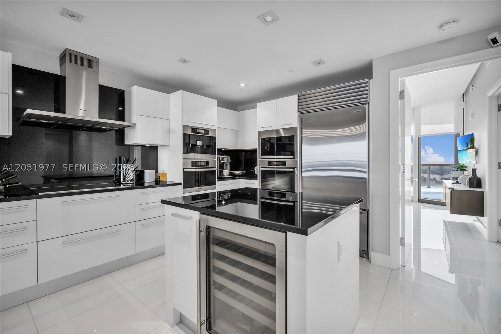 JADE OCEAN CONDO - Residential