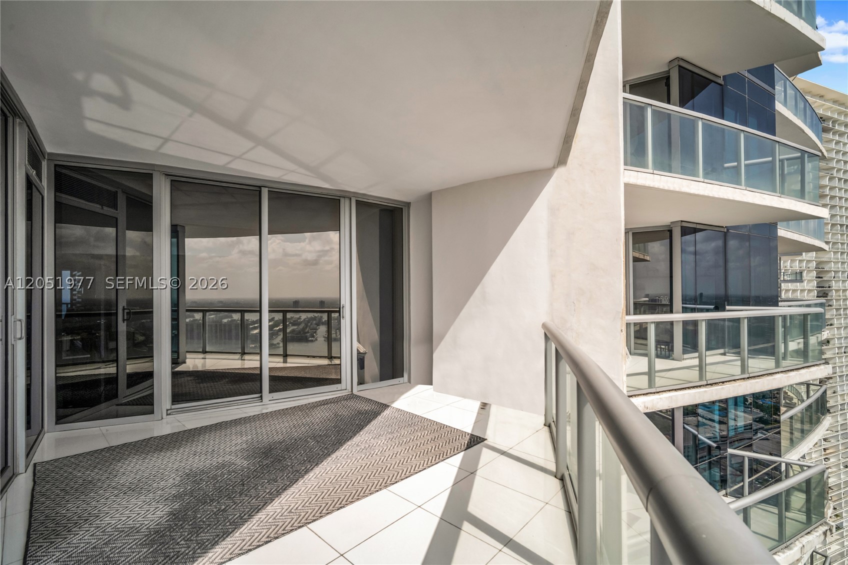 JADE OCEAN CONDO - Residential