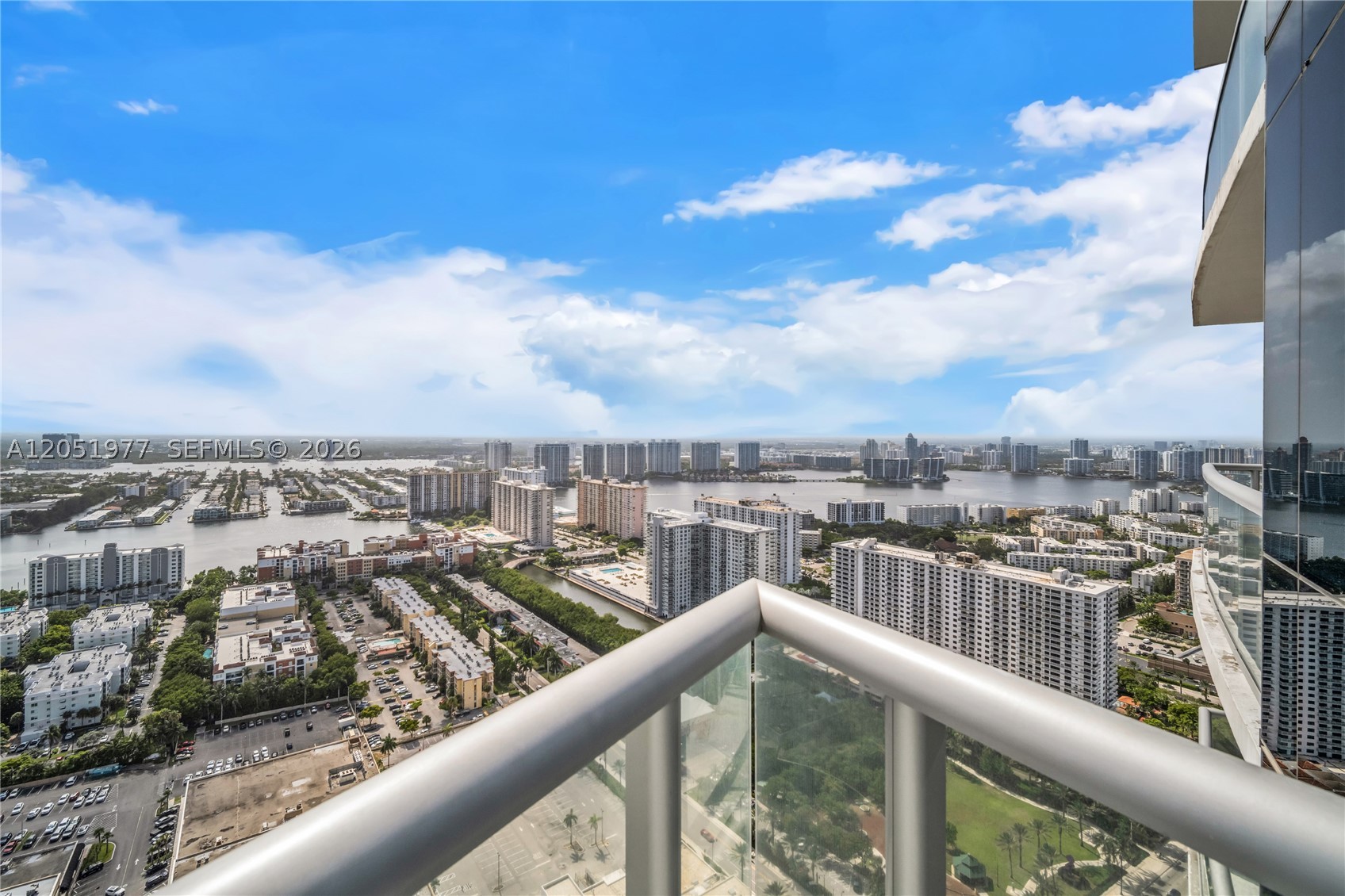 JADE OCEAN CONDO - Residential