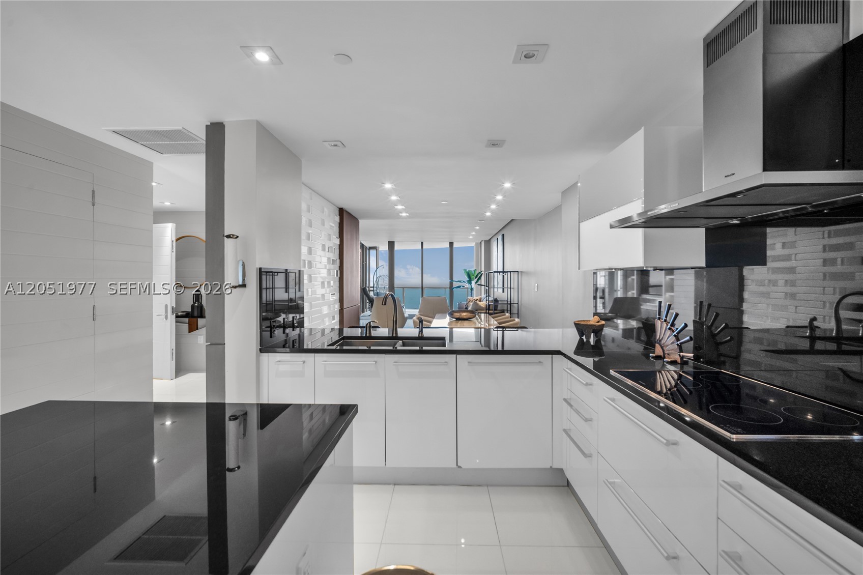 JADE OCEAN CONDO - Residential