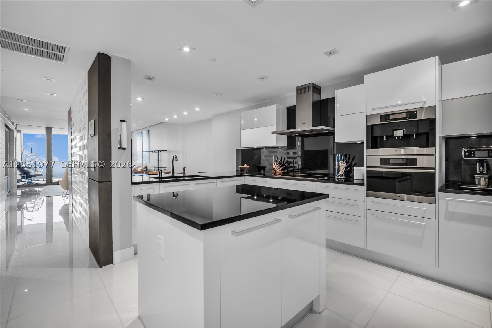 JADE OCEAN CONDO - Residential