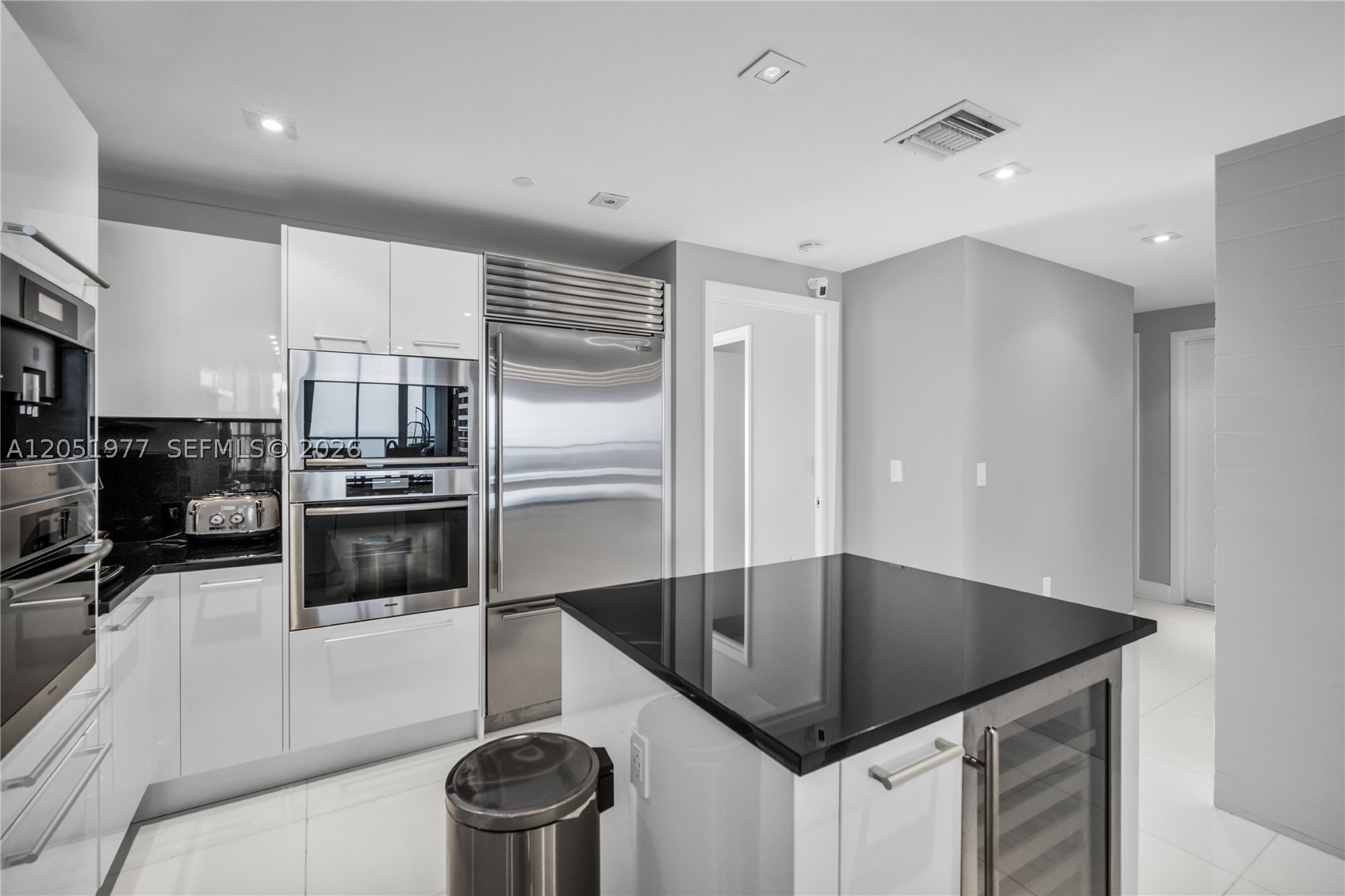 JADE OCEAN CONDO - Residential