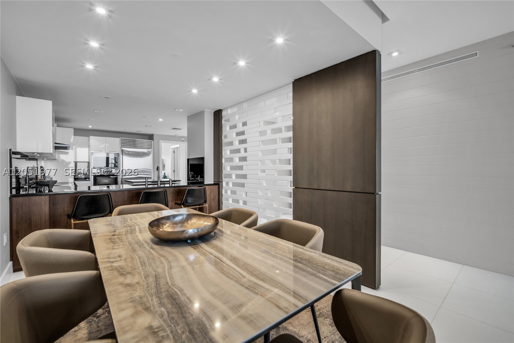 JADE OCEAN CONDO - Residential