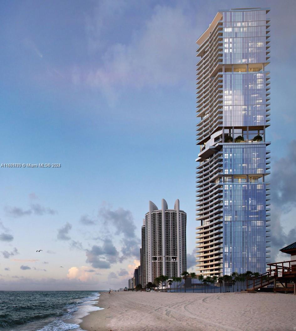 TURNBERRY OCEAN CLUB - Residential