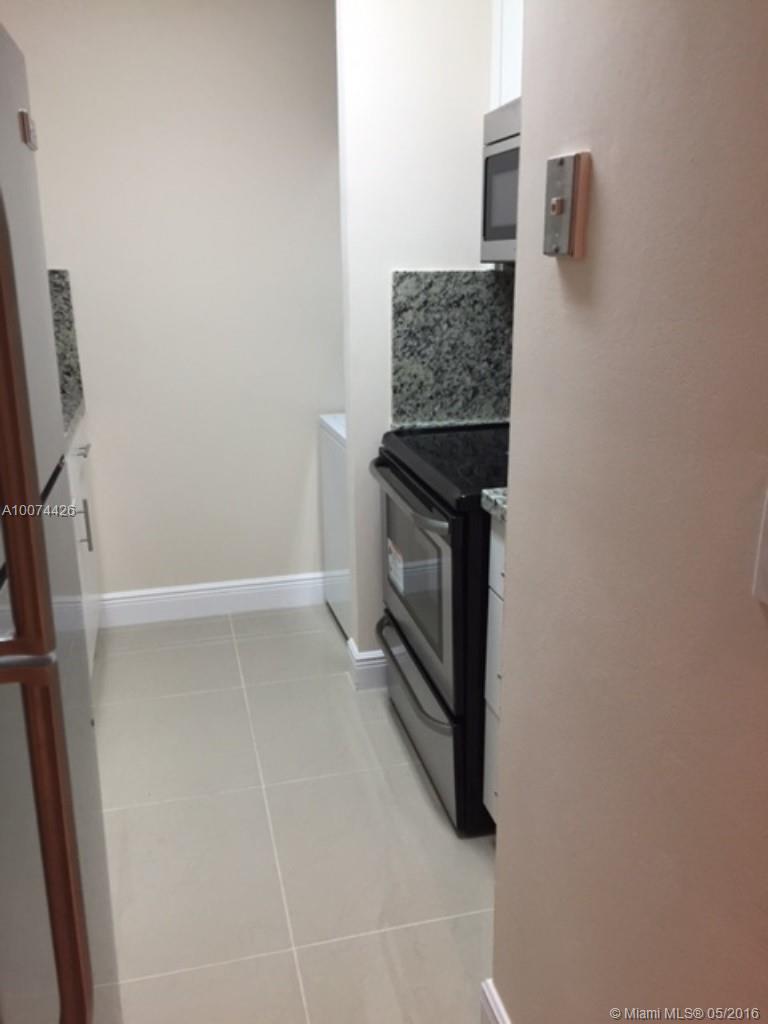 Moon Tower Condo - Residential Lease