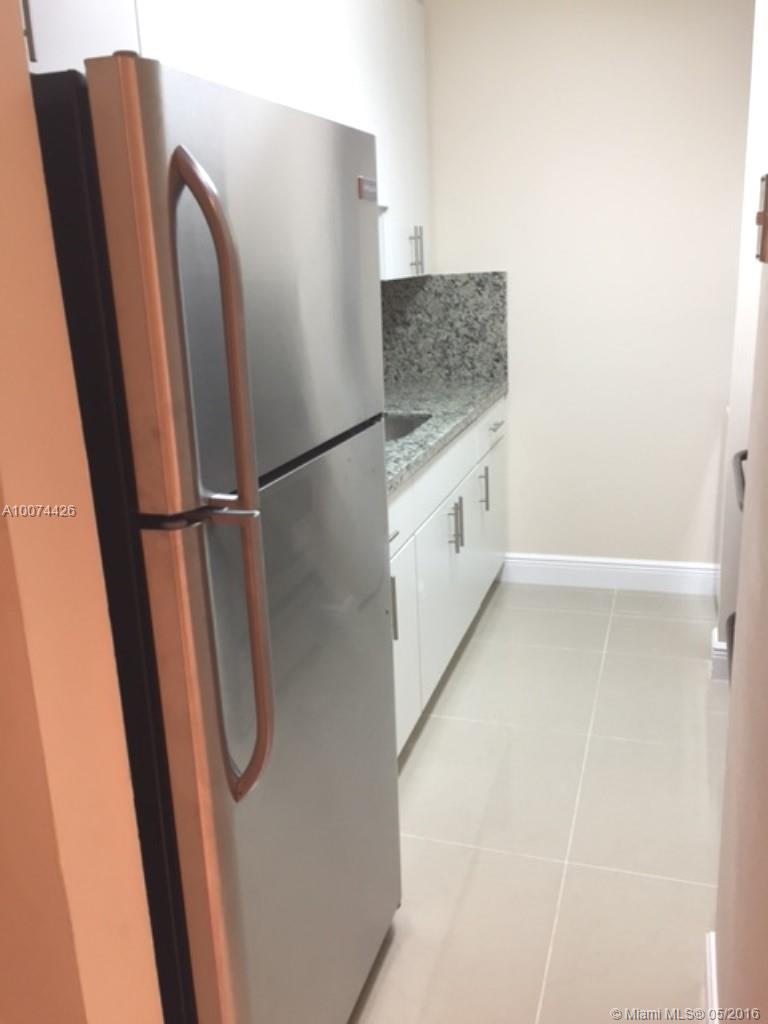 Moon Tower Condo - Residential Lease