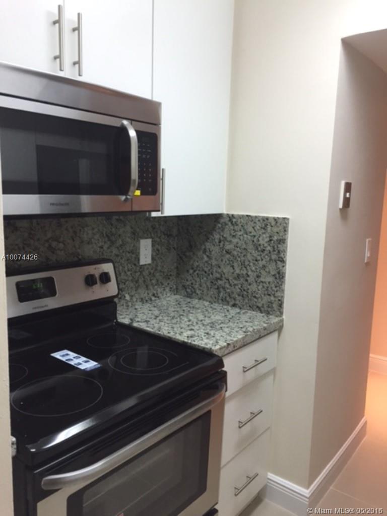 Moon Tower Condo - Residential Lease
