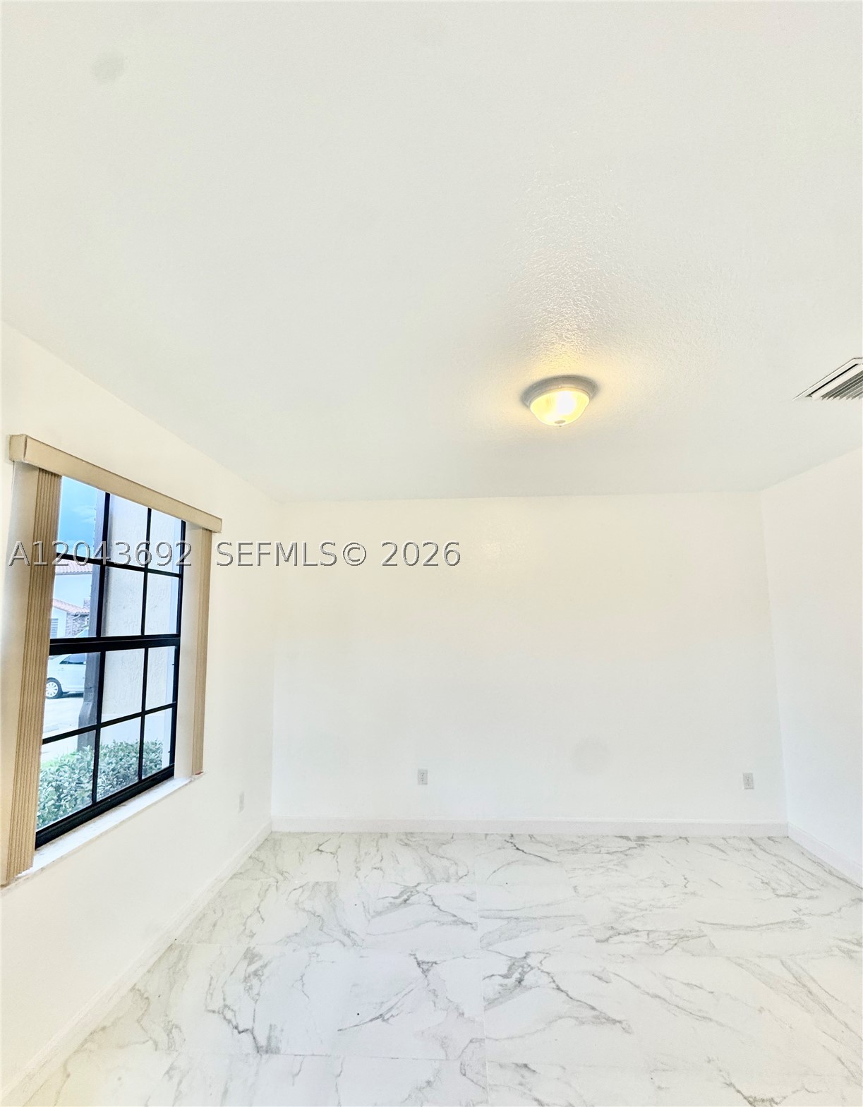 BELLAGIO VILLAS - Residential