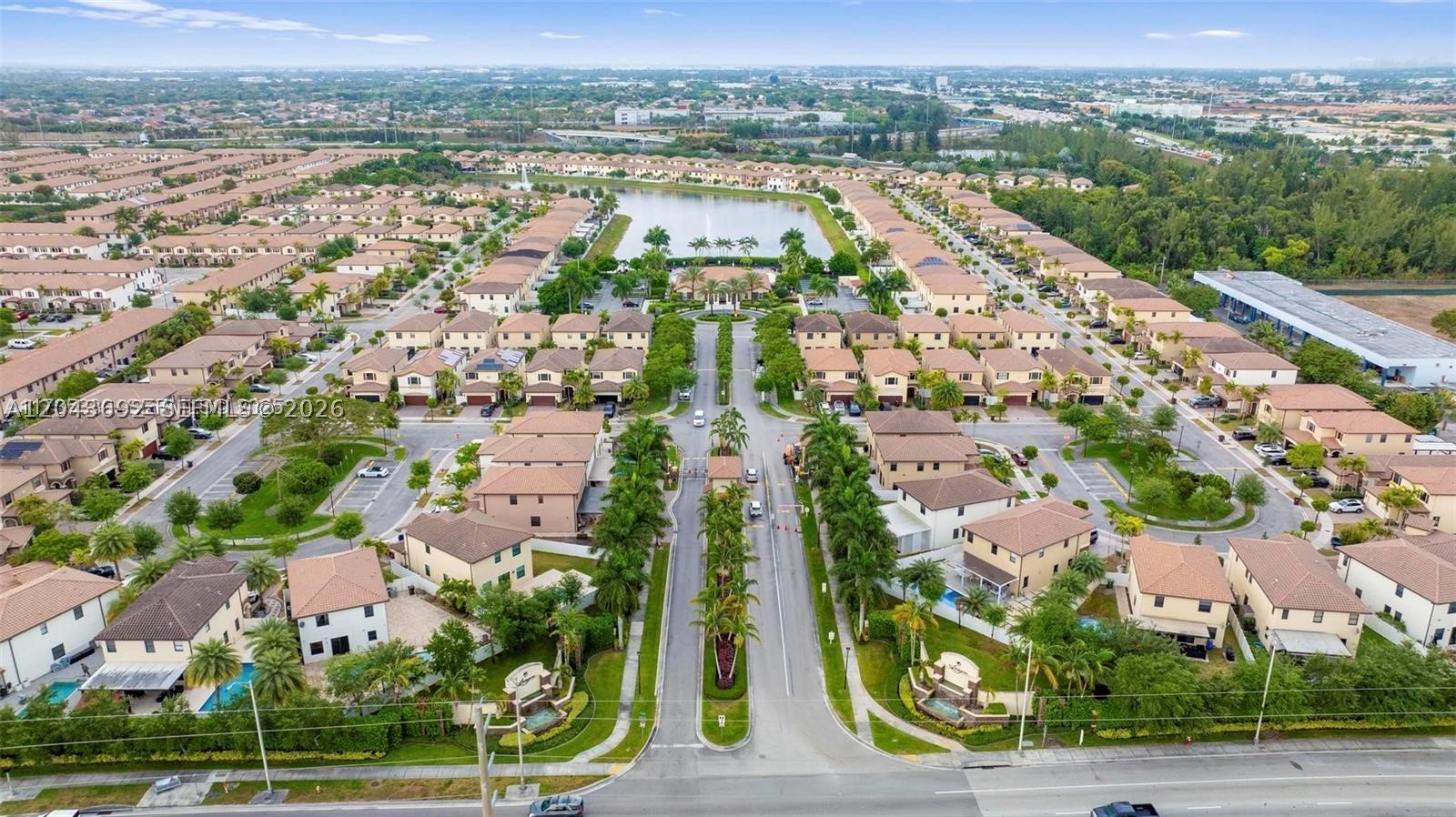 BELLAGIO VILLAS - Residential