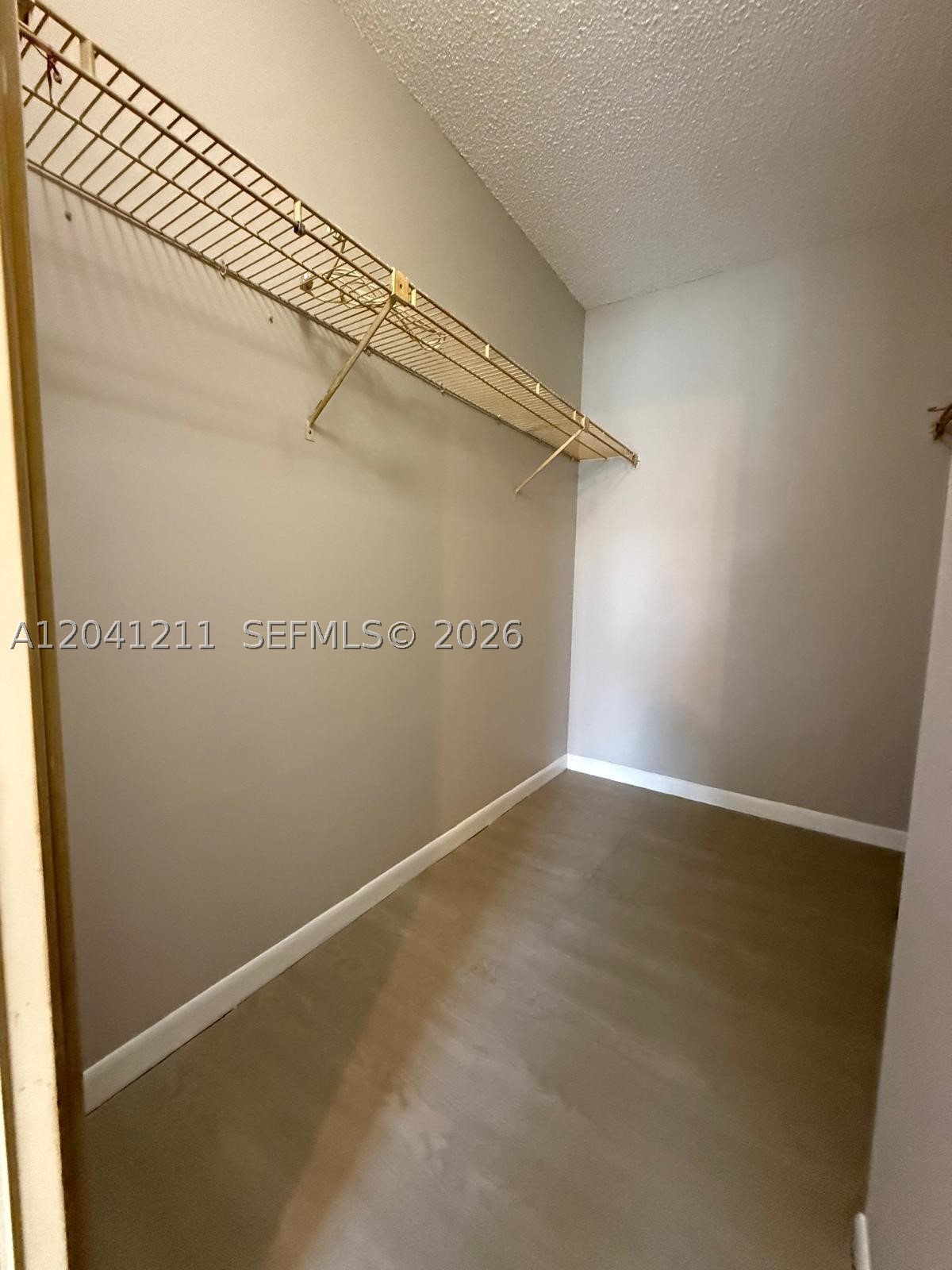 PINE RIDGE NORTH II CONDO - Residential