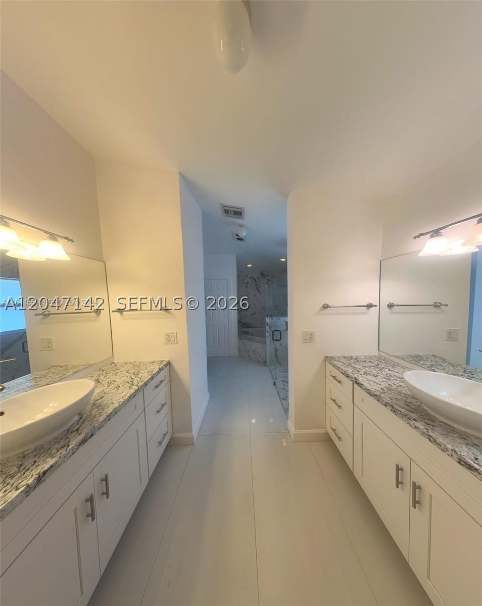 CORAL SPRINGS COUNTRY CLU - Residential Lease