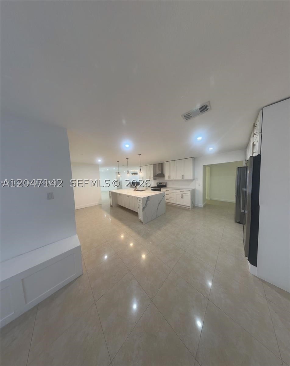 CORAL SPRINGS COUNTRY CLU - Residential Lease
