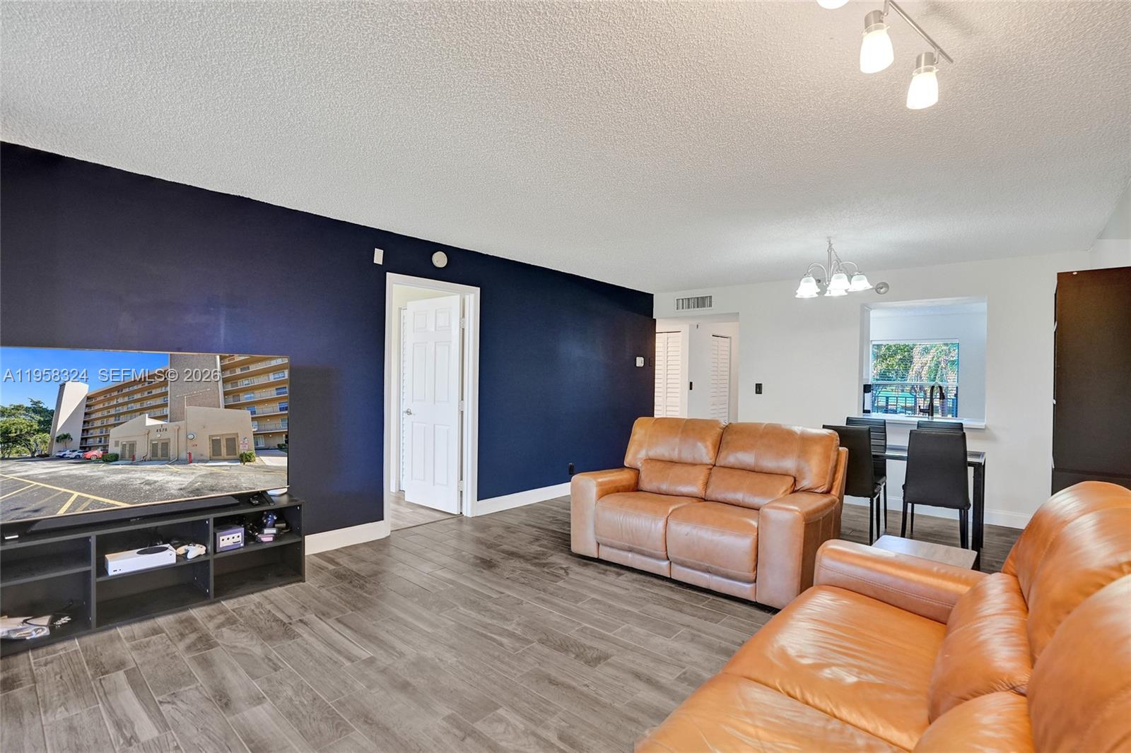 WATERS EDGE TOWERS CONDO - Residential