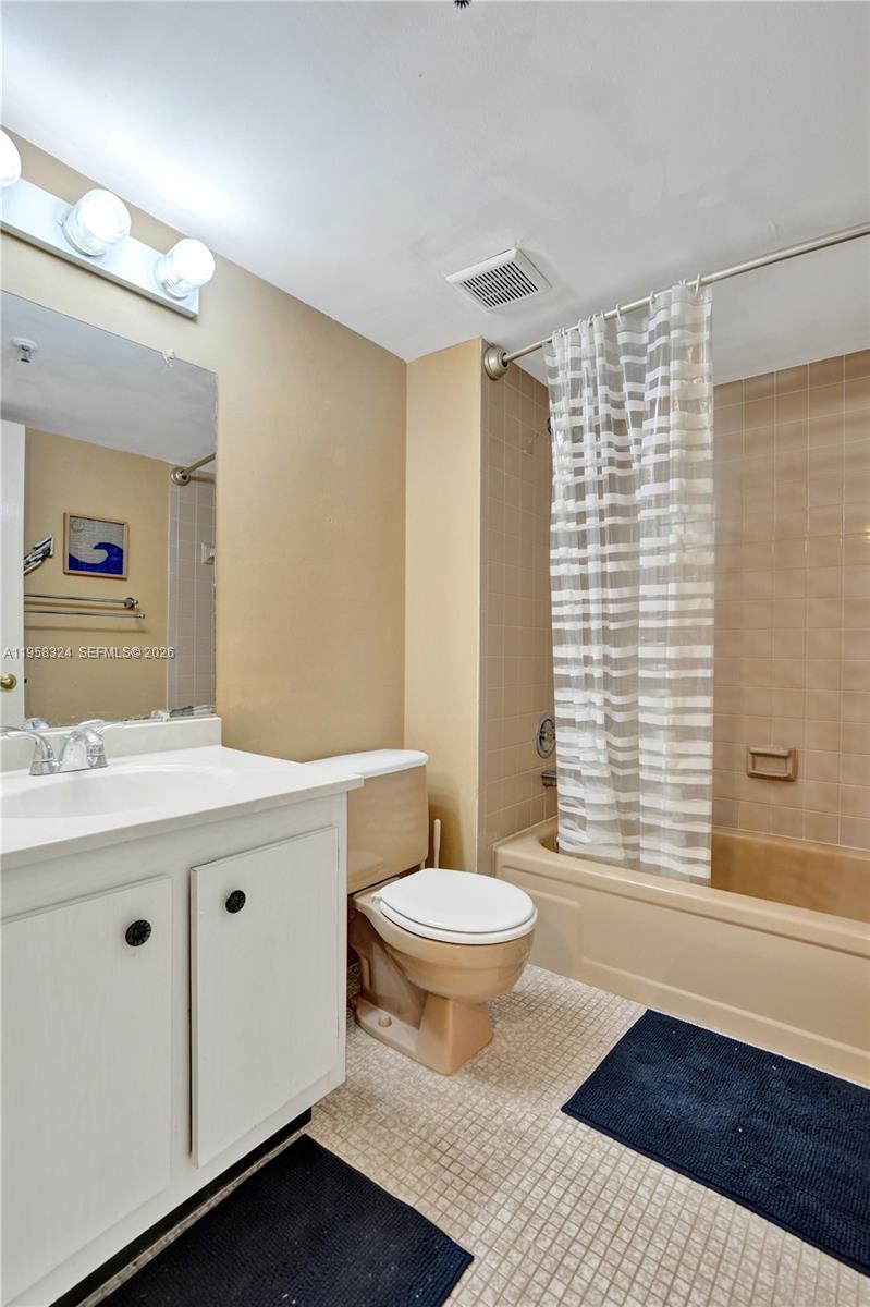 WATERS EDGE TOWERS CONDO - Residential