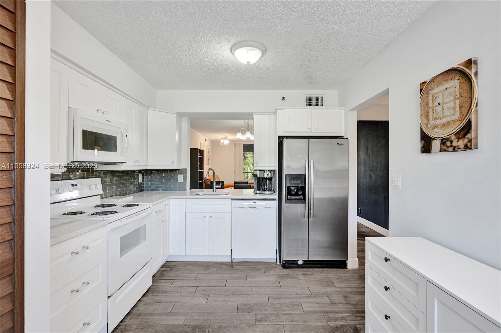 WATERS EDGE TOWERS CONDO - Residential