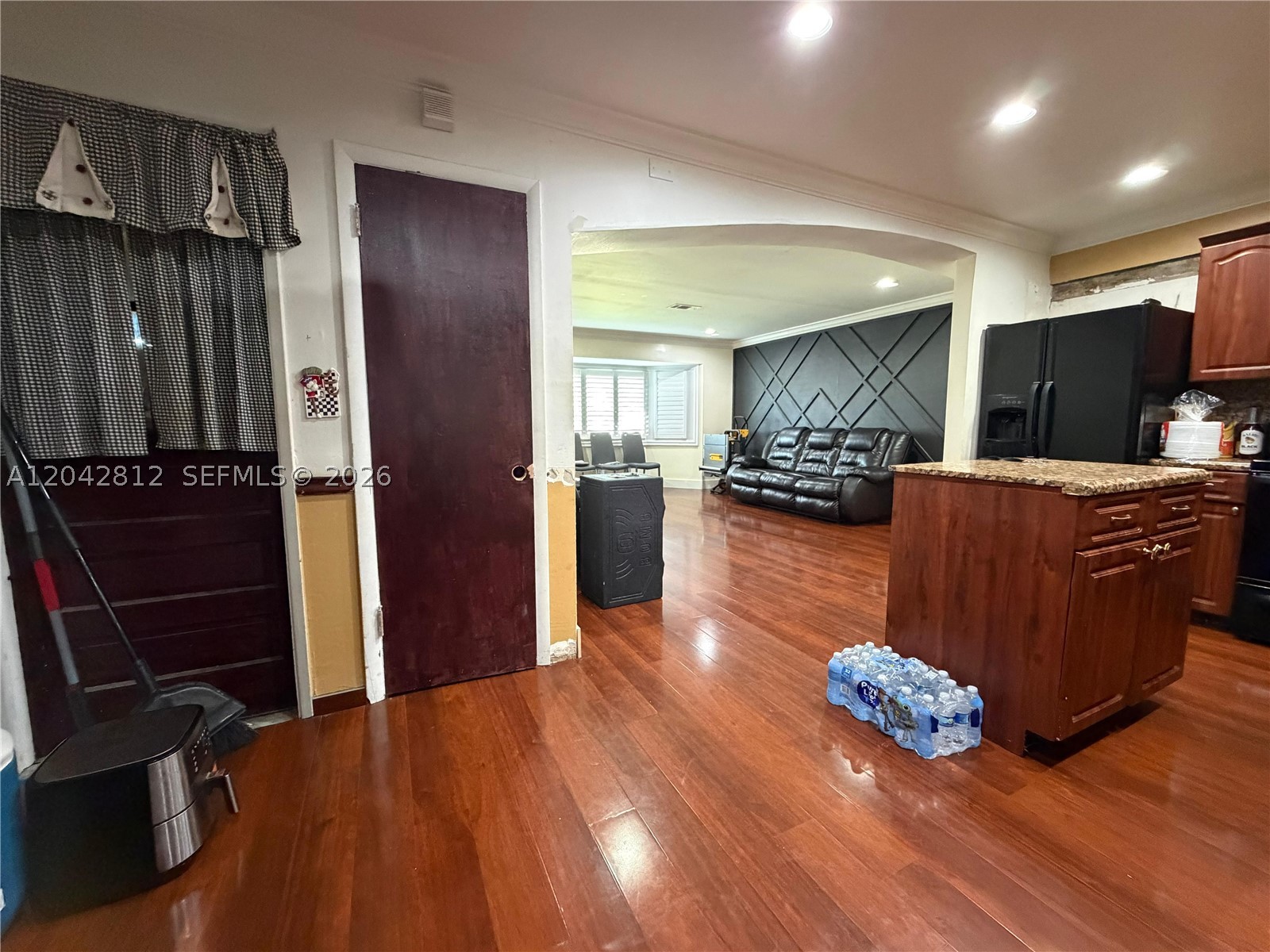 HILLMONT MIDDLE RIVER VIS - Residential