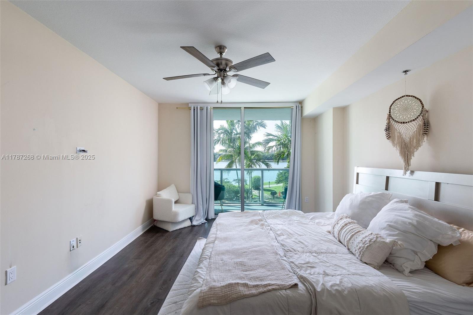 TAO SAWGRASS CONDOMINIUM - Residential