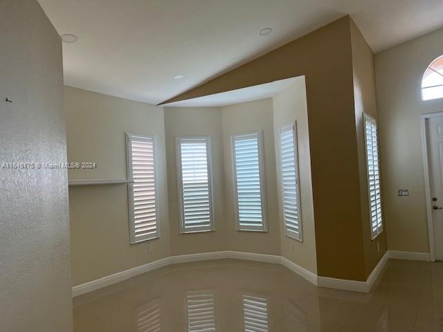 PORTOFINO ESTATES - Residential Lease