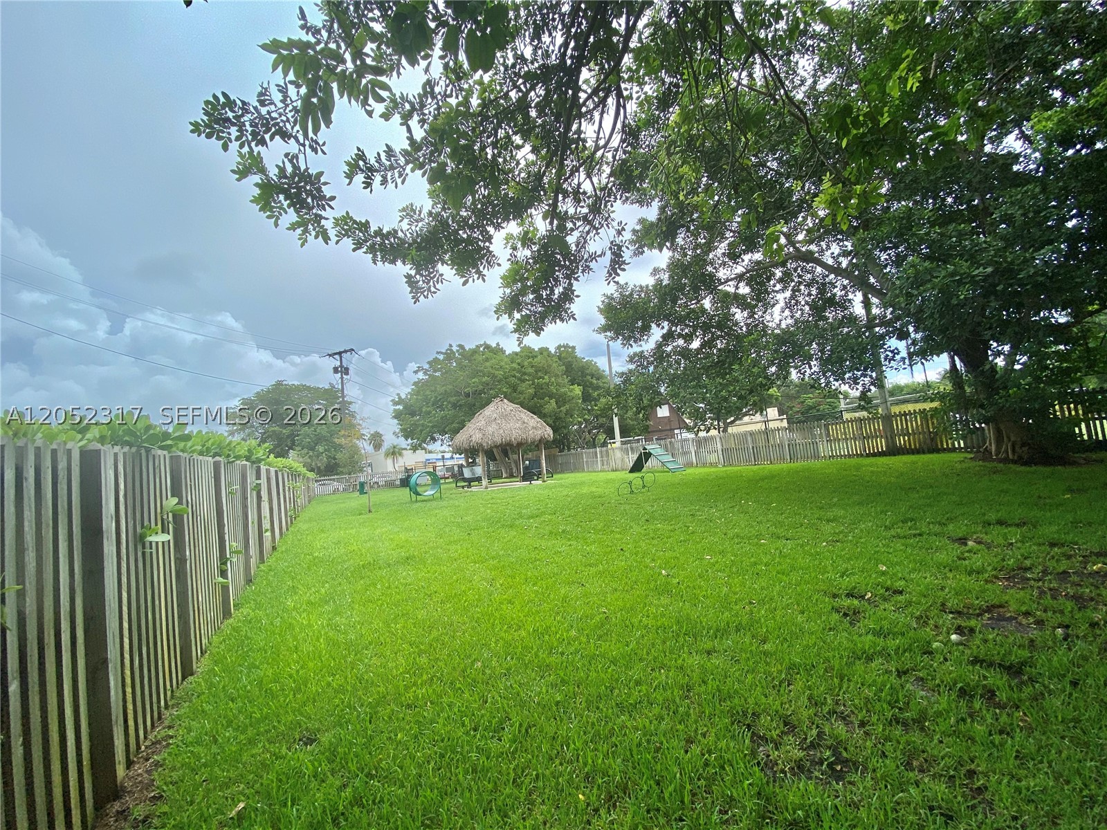 THE OAKS AT SOUTH MIAMI C - Residential Lease