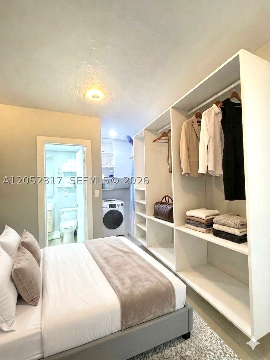 THE OAKS AT SOUTH MIAMI C - Residential Lease