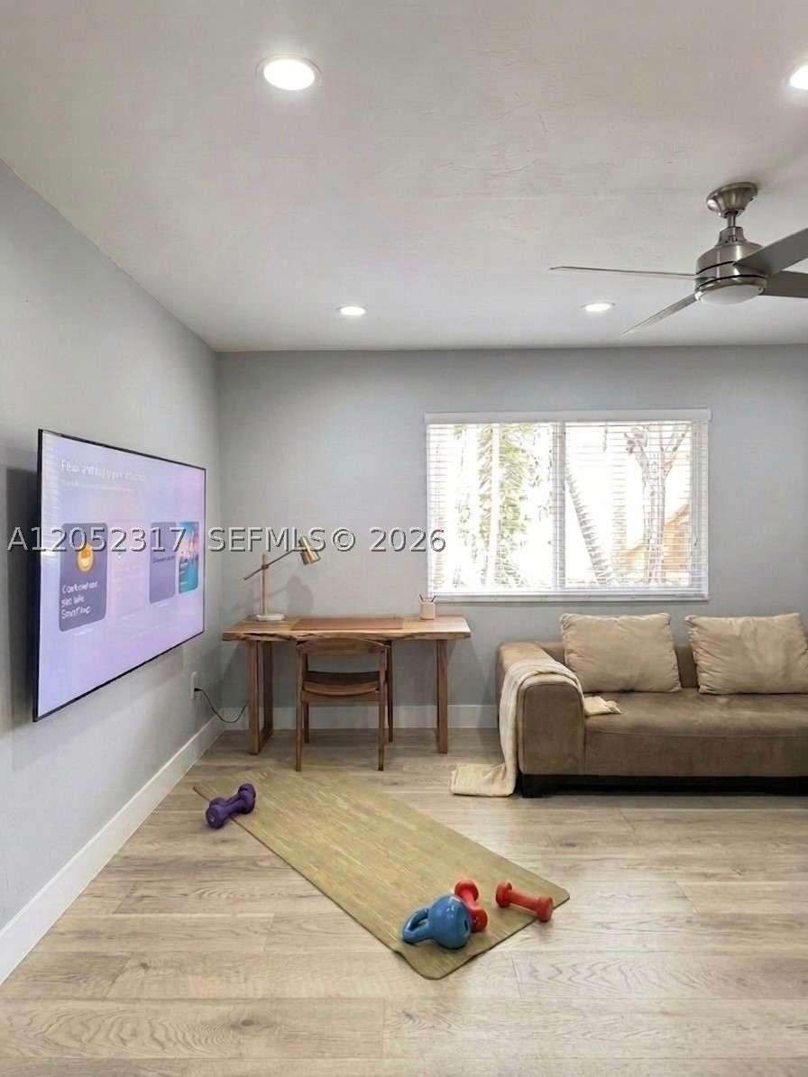 THE OAKS AT SOUTH MIAMI C - Residential Lease