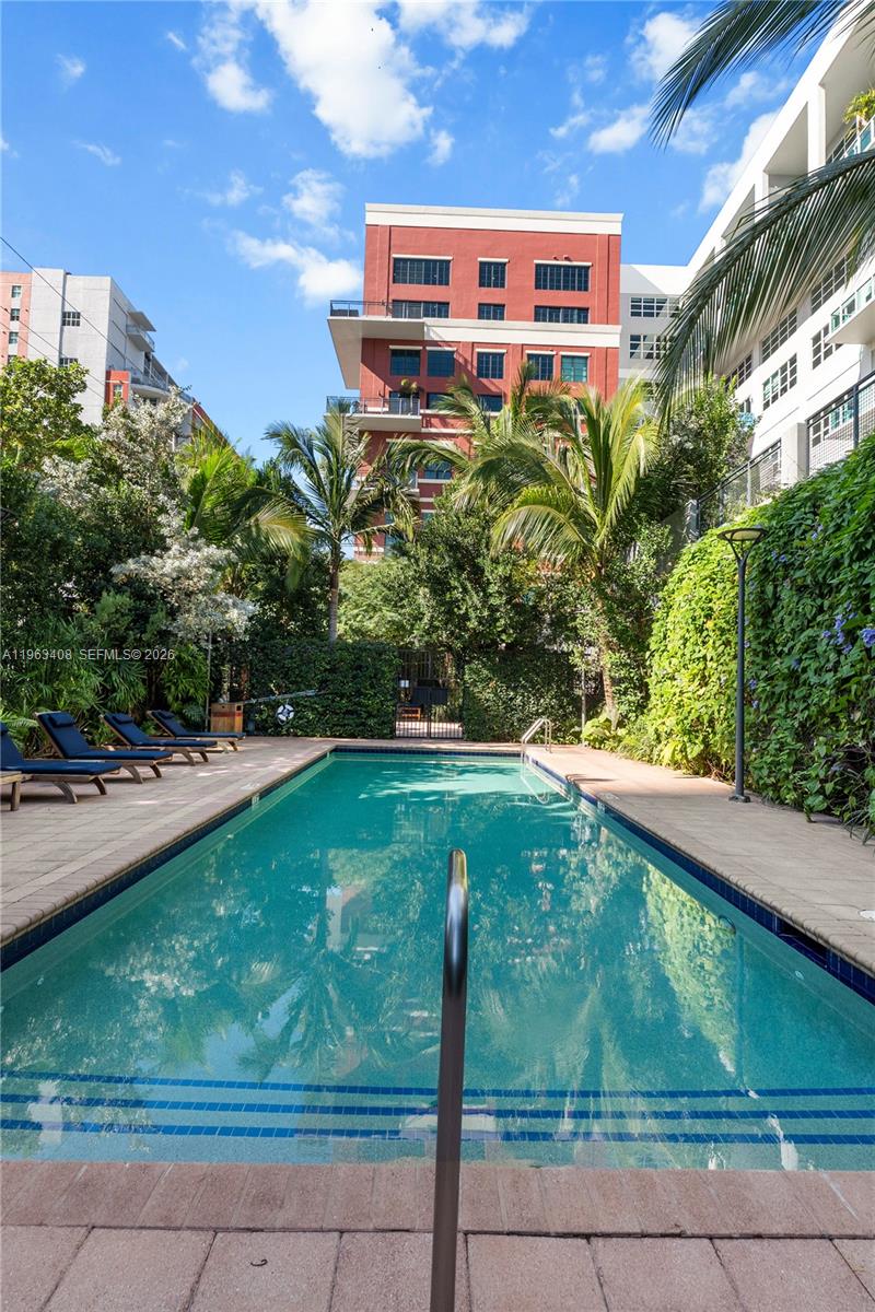 PARC LOFTS CONDO - Residential