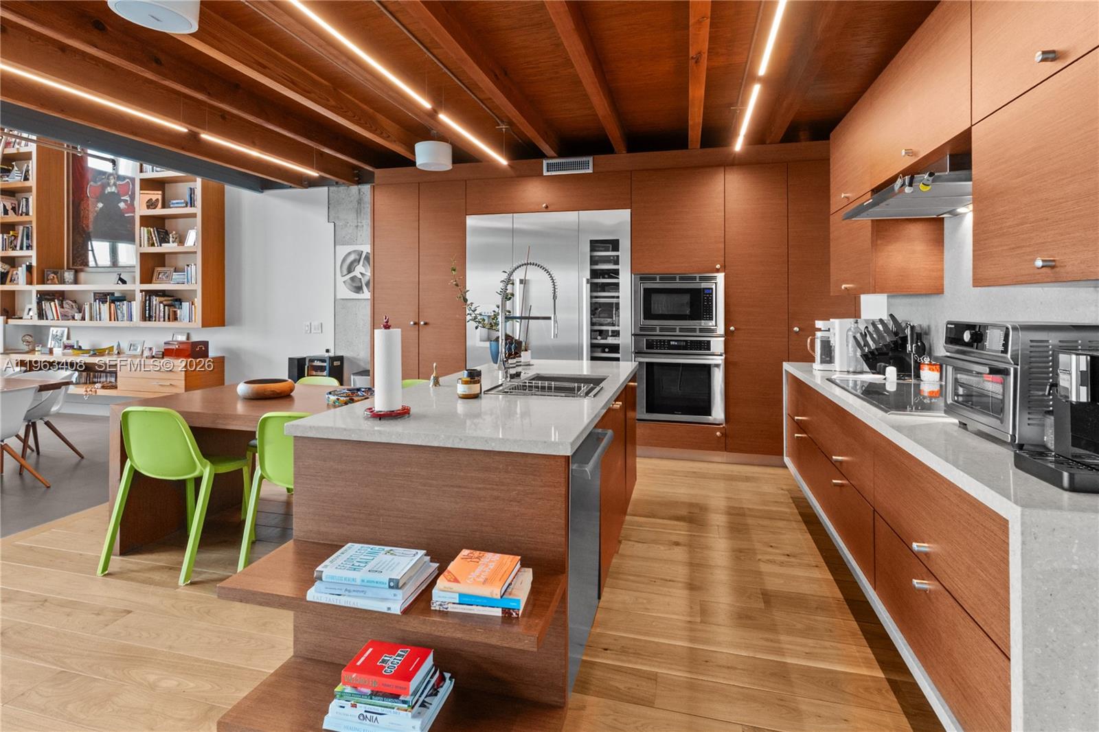 PARC LOFTS CONDO - Residential