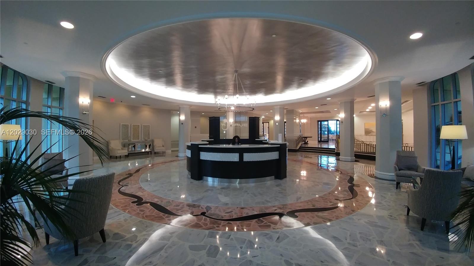 WAVE CONDO - Residential
