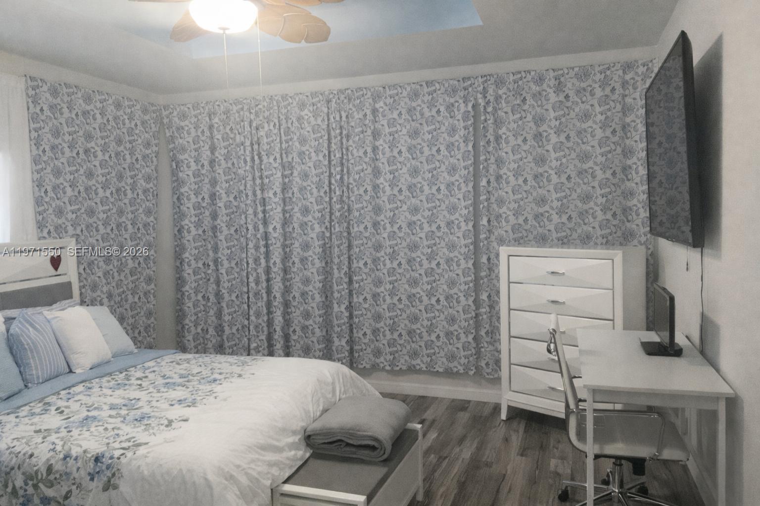 SILVER PALM EAST SEC FOUR - Residential