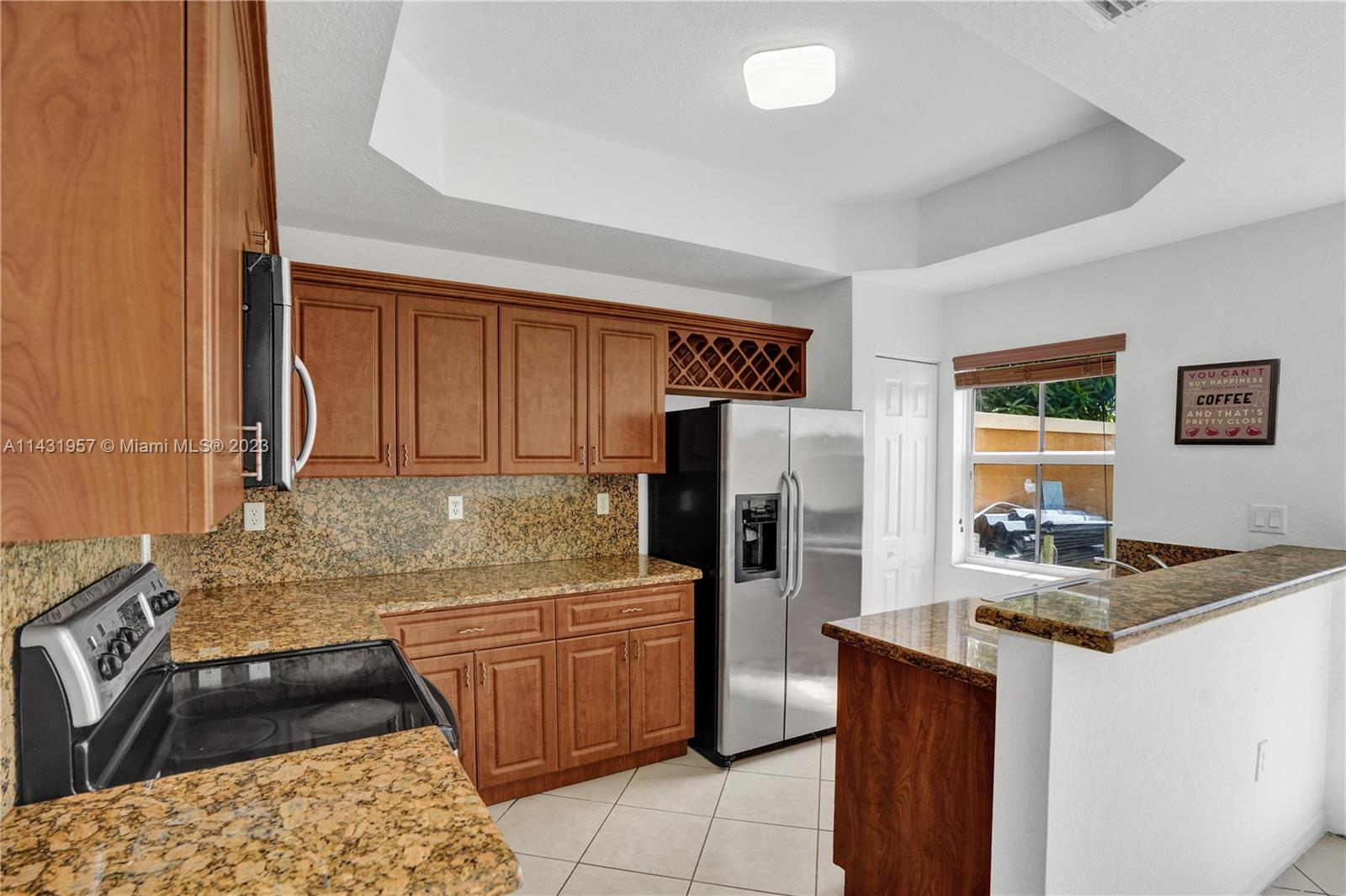 PEMBROKE CAY CONDO - Residential Lease