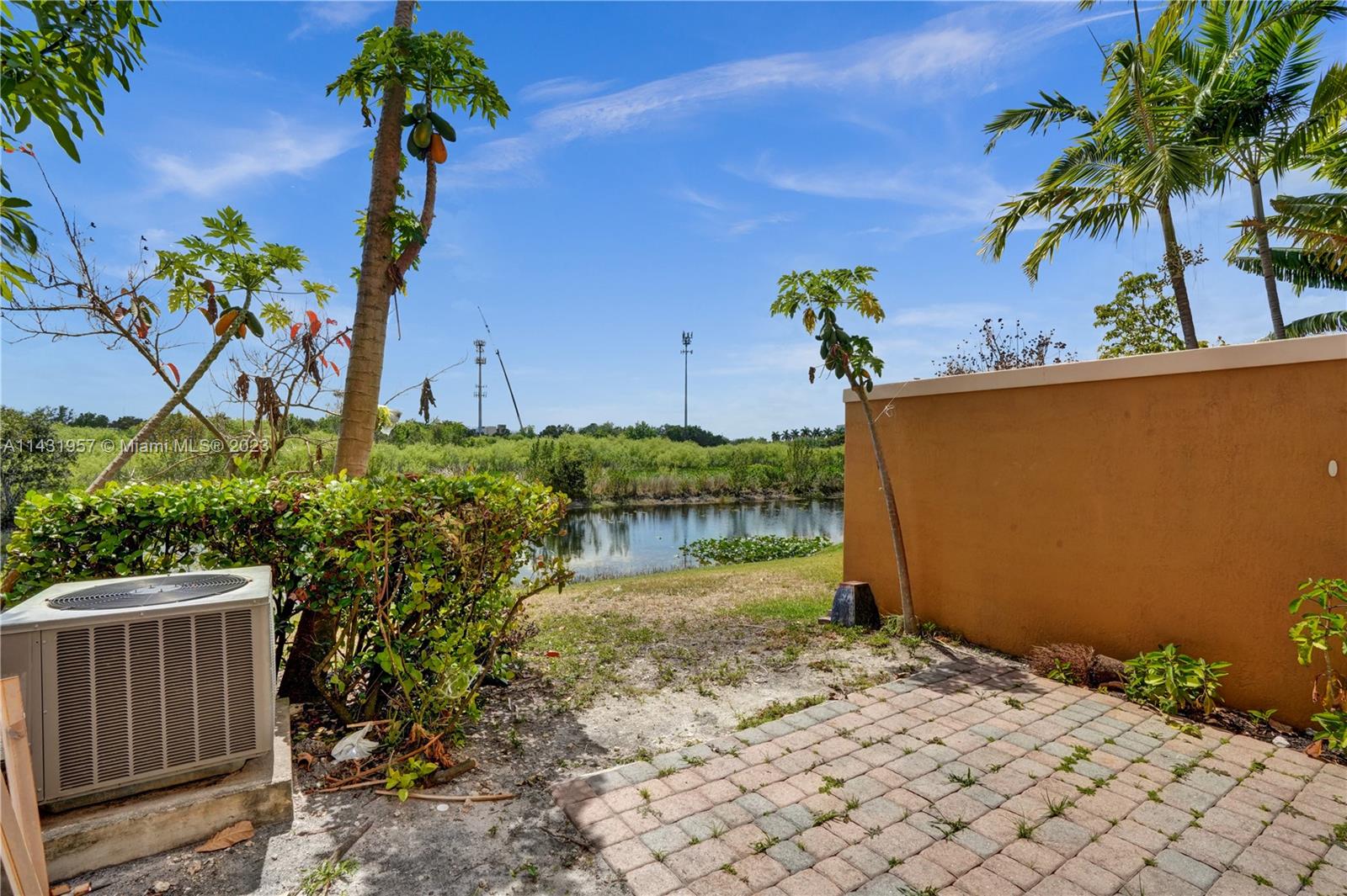 PEMBROKE CAY CONDO - Residential Lease