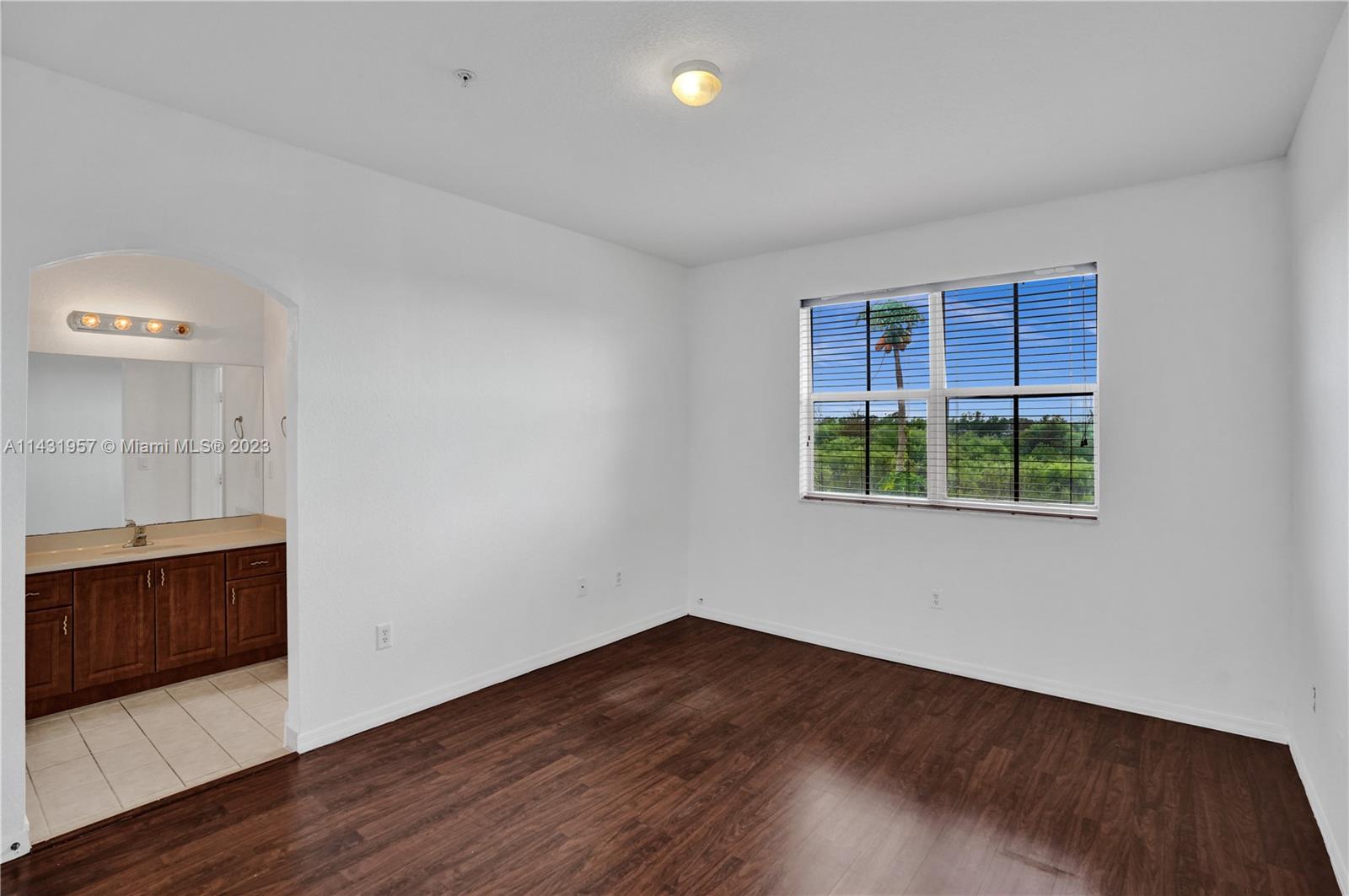 PEMBROKE CAY CONDO - Residential Lease