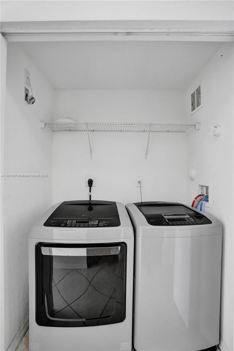 PEMBROKE CAY CONDO - Residential Lease