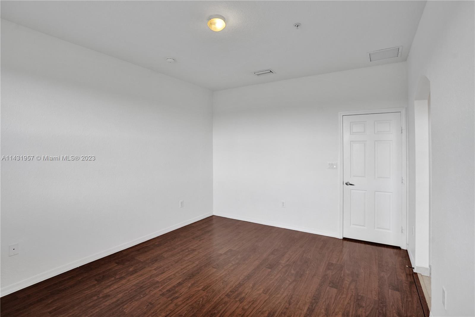 PEMBROKE CAY CONDO - Residential Lease