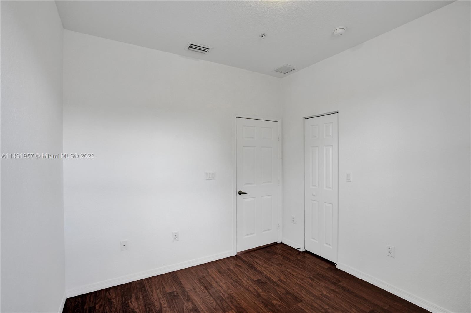 PEMBROKE CAY CONDO - Residential Lease