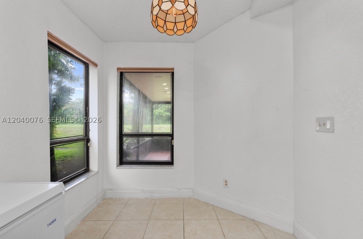 S & R OF INVERRARY - Residential